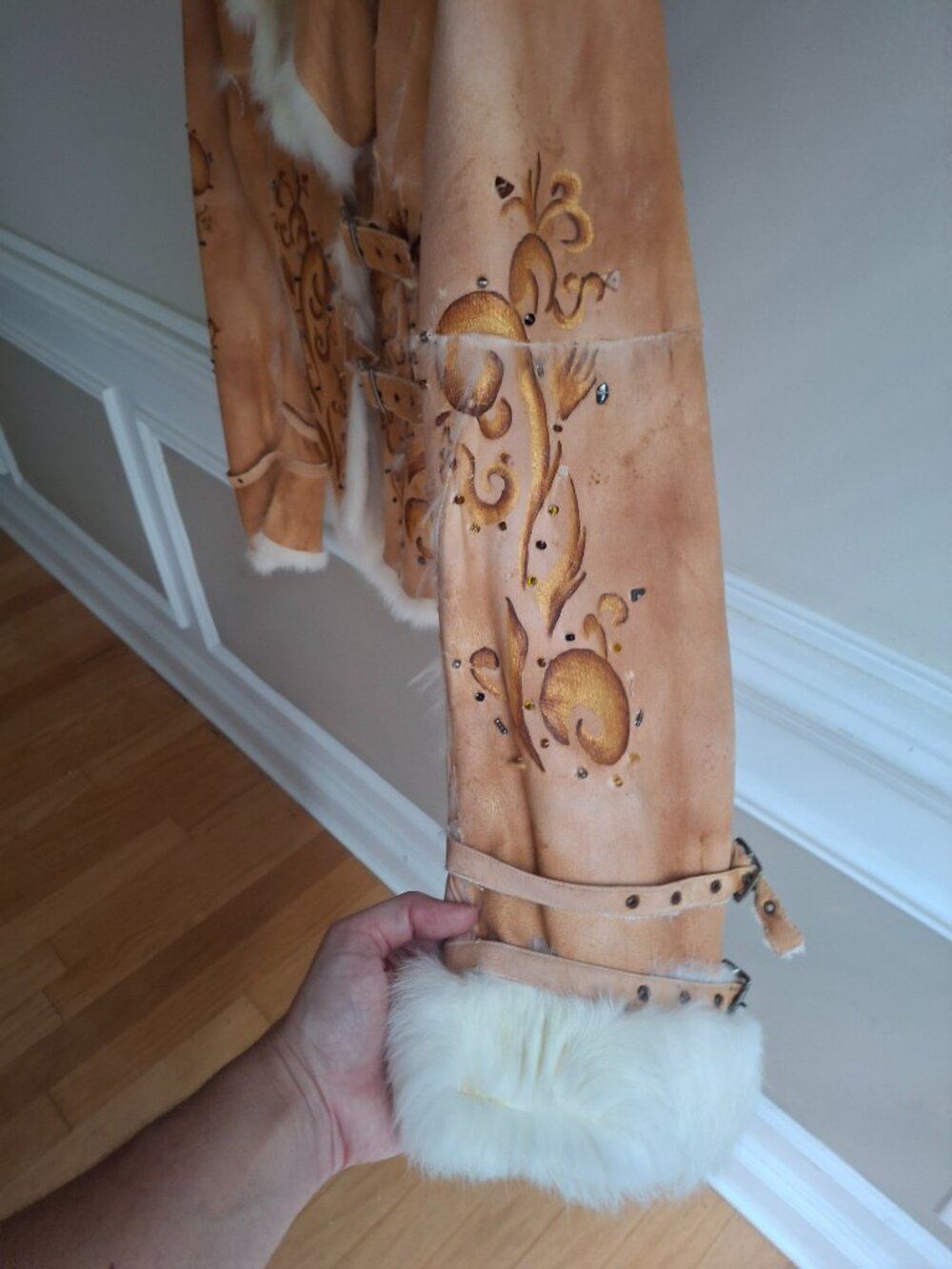 Rare Vintage Argentinian Suede Rabbit Fur Boho Embroidered Jacket size M - Picture 2 of 11